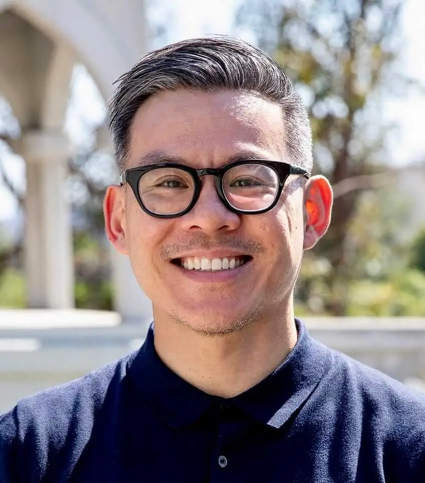 Venture Smarter | About Us Chuong Bui