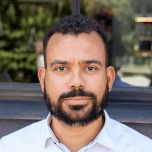 Venture Smarter | About Us jon tobin