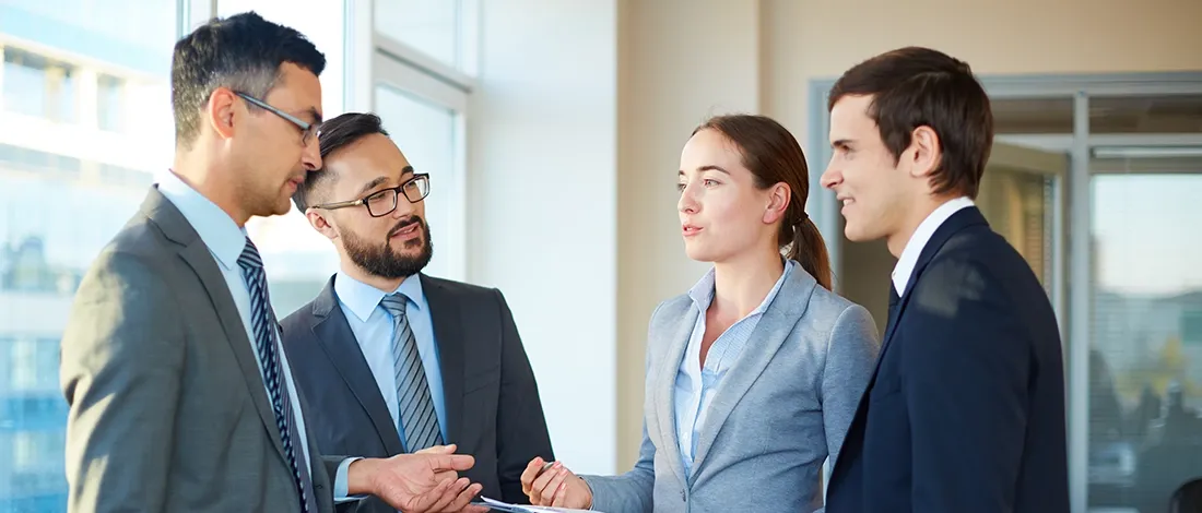 Venture Smarter | How To Change an LLC Name in Arizona (Easy Guide) LLC Members discussing about changing an LLC name in Arizona