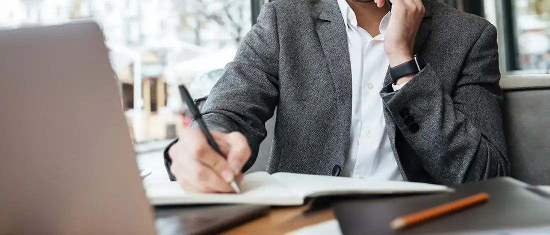 Venture Smarter | What are the Different Types of LLC? (All You Need to Know) Writing about the different types of LLC