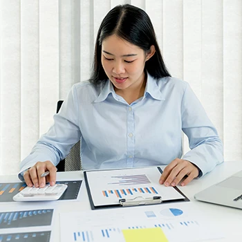 Fed Eyes Rate Cuts as Unemployment Rises