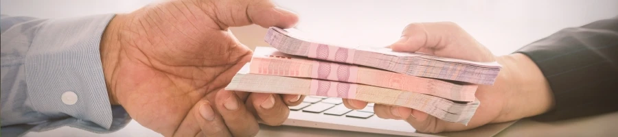 Venture Smarter | Small Business Loans? Florida Is Where You're Most Likely To Get One A person receiving money from business loan